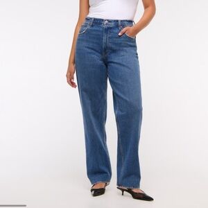 Abercrombie & Fitch Ultra High Rise 90s Straight Jean Blue Jeans Size 25 short